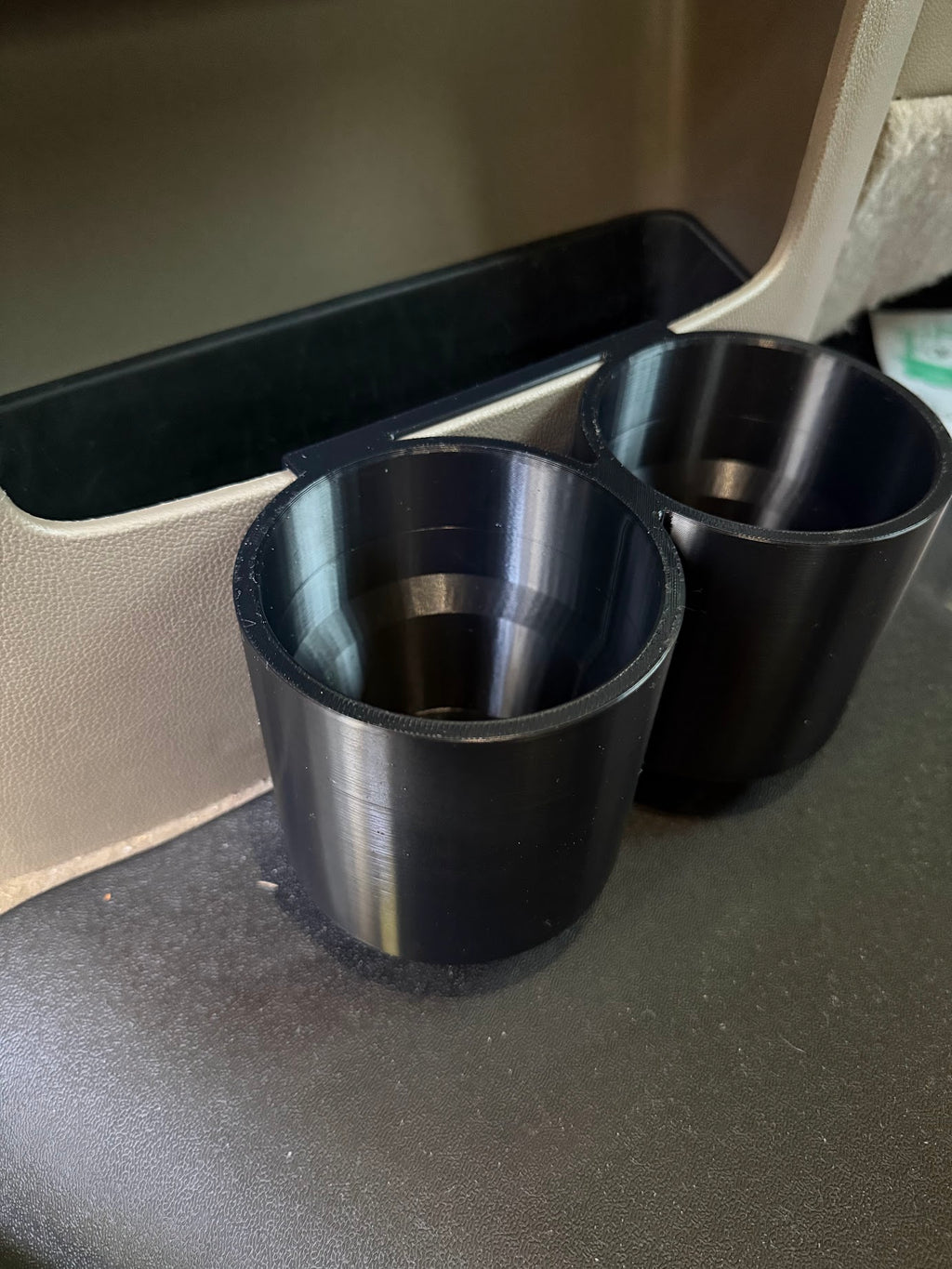 Share 2015-2020 GMC/Chevy Second Row Cup Holders Tahoe, Yukon, Sierra, Suburban, and more